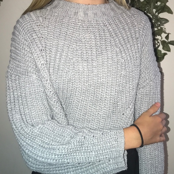 Grey cropped sweater - Picture 3 of 3